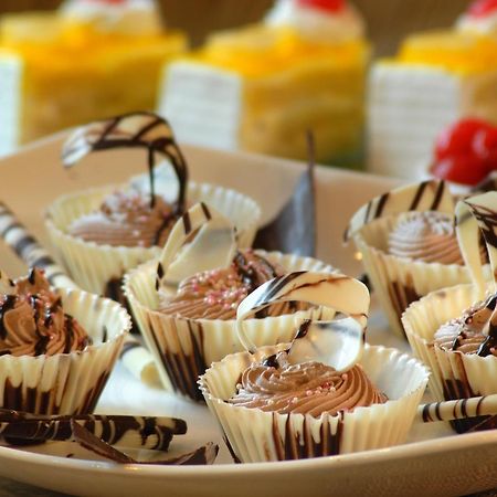 Fortune Jp Palace, Mysore - Member Itc Hotels' Group Exterior foto Chocolate desserts